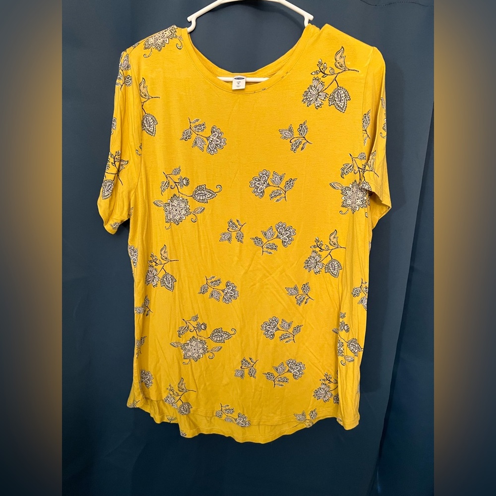 Floral Luxe tee